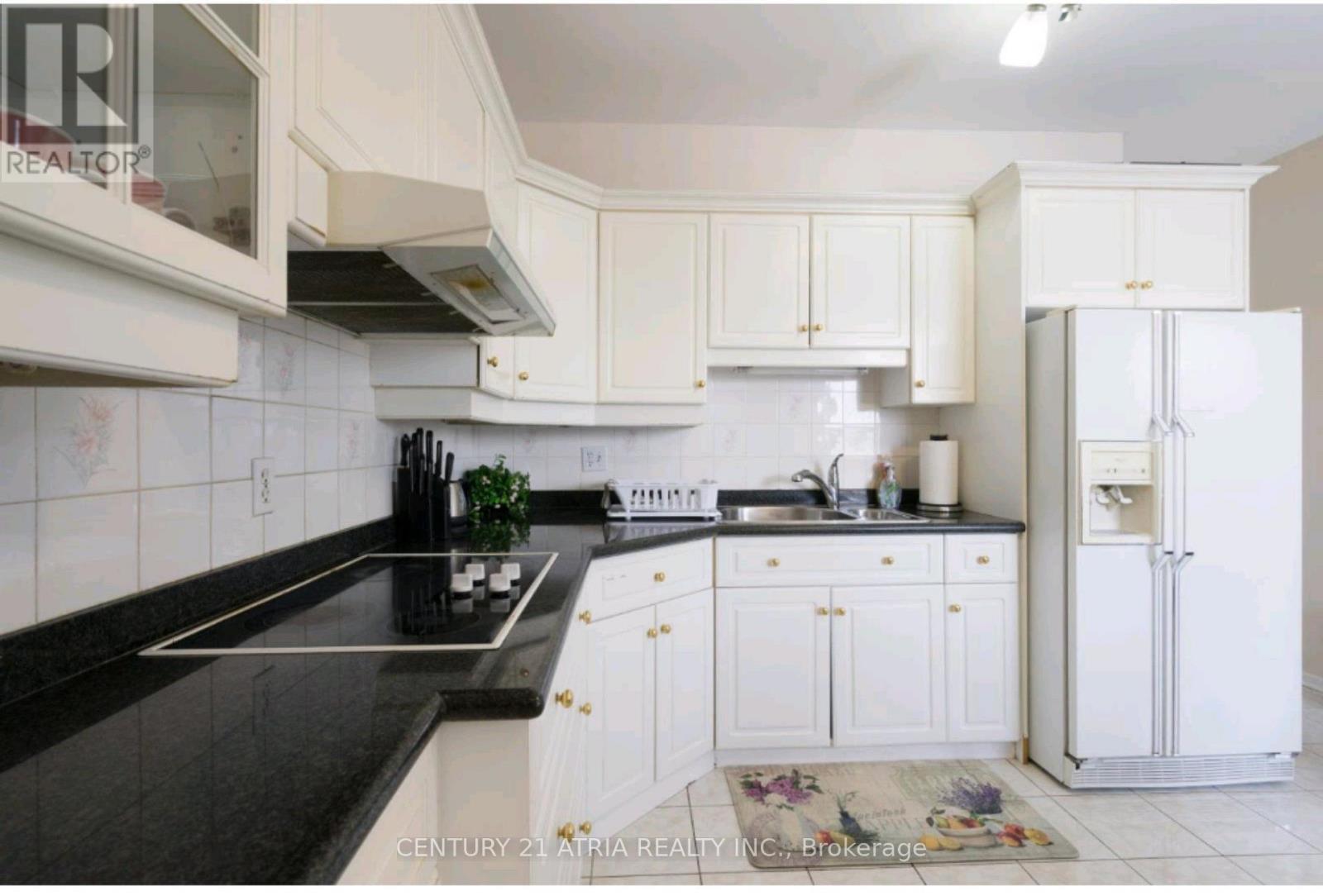 2nd Floor - 3199 Dufferin Street, Toronto, Ontario  M6A 2T2 - Photo 10 - W13557678