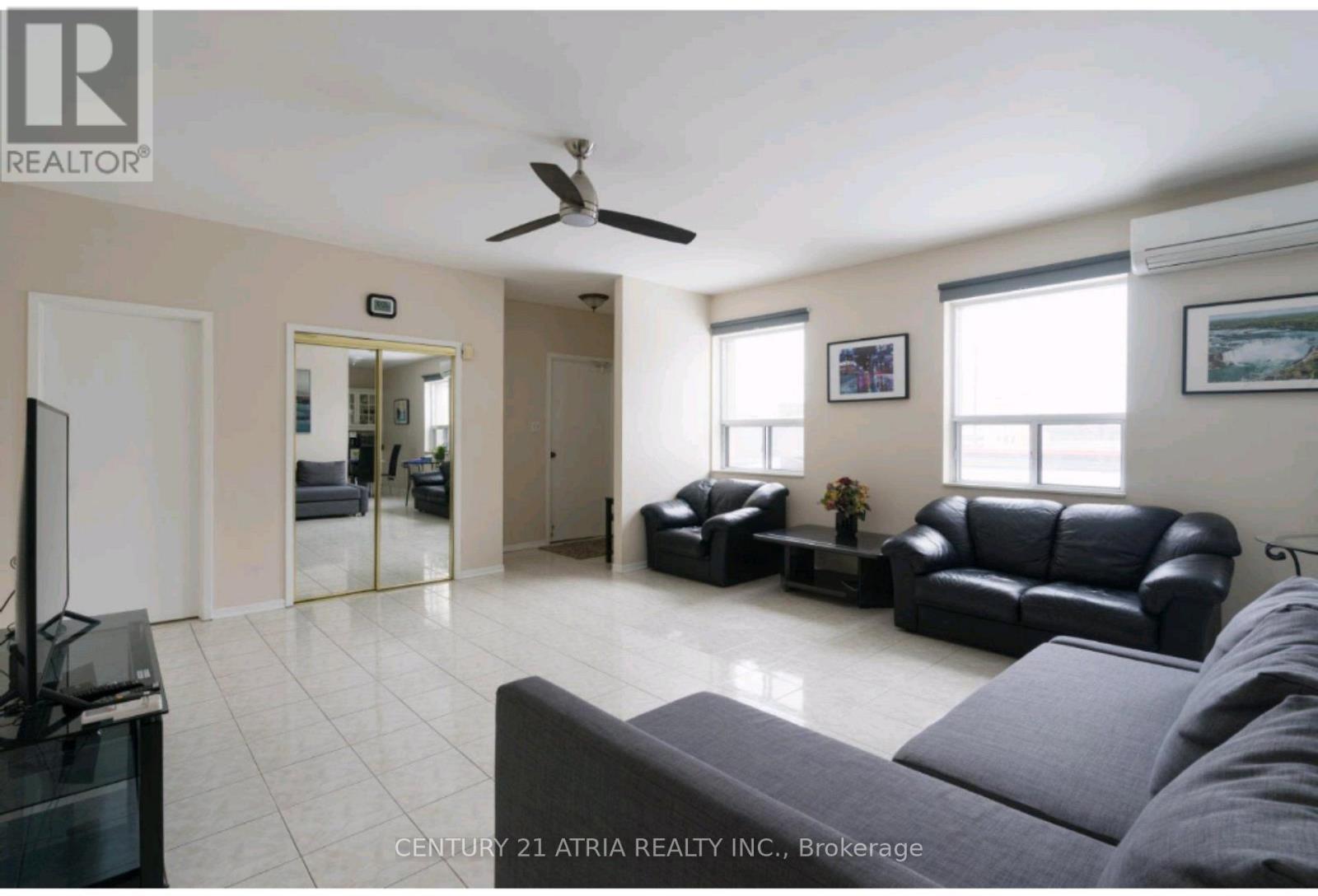 2nd Floor - 3199 Dufferin Street, Toronto, Ontario  M6A 2T2 - Photo 3 - W13557678