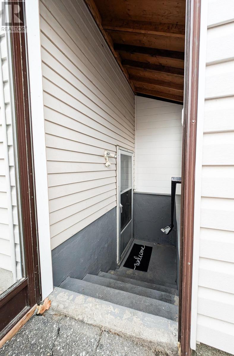 2 - 164 Windsor Street, Welland, Ontario  L3C 6T6 - Photo 2 - X13557452
