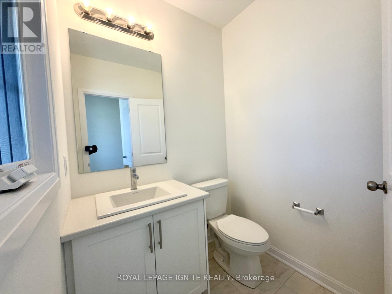 20 Royal Oak Crescent, Loyalist, Ontario  K0H 1G0 - Photo 10 - X13557466