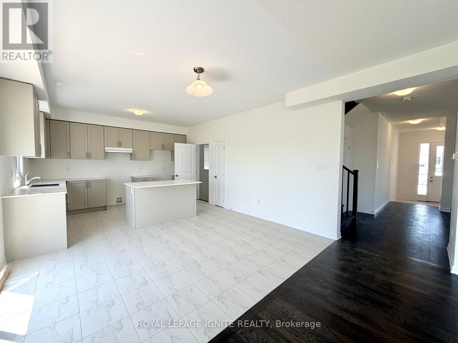 20 Royal Oak Crescent, Loyalist, Ontario  K0H 1G0 - Photo 11 - X13557466