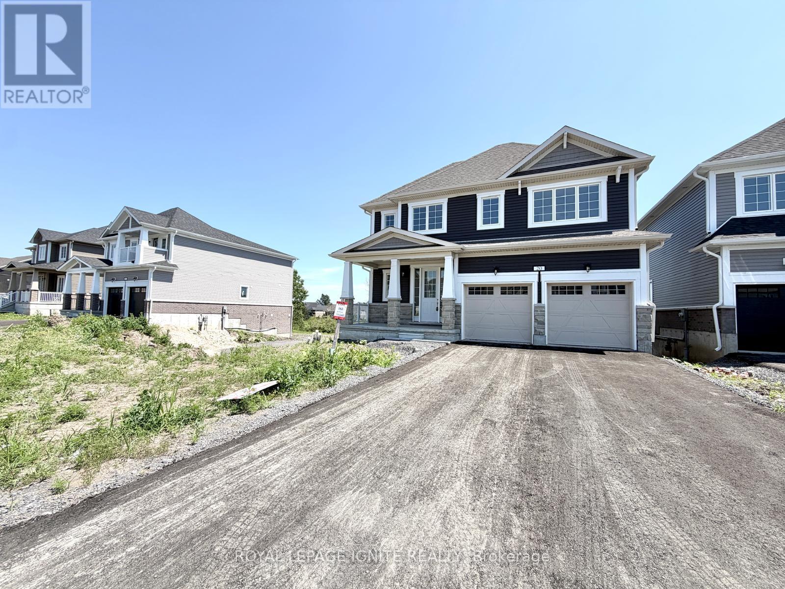 20 Royal Oak Crescent, Loyalist, Ontario  K0H 1G0 - Photo 2 - X13557466