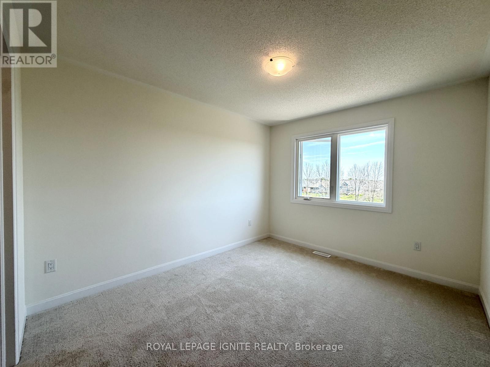 20 Royal Oak Crescent, Loyalist, Ontario  K0H 1G0 - Photo 33 - X13557466