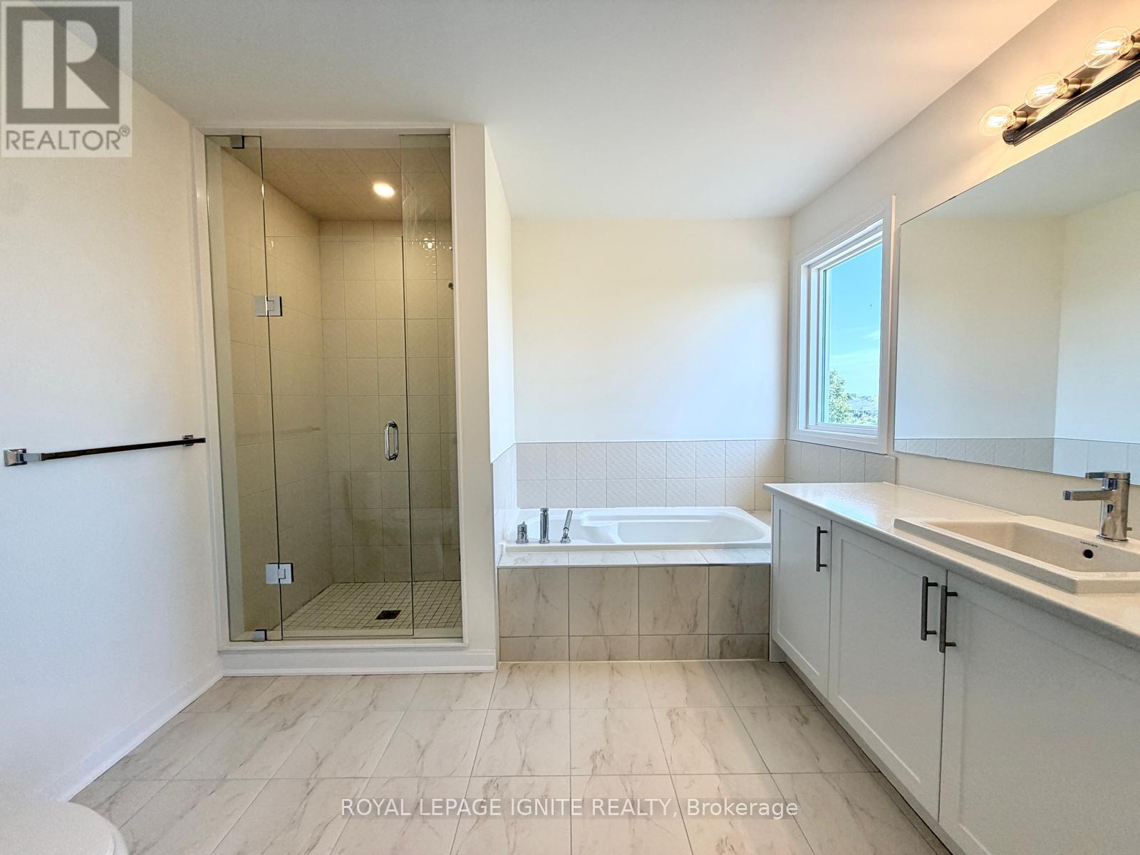 20 Royal Oak Crescent, Loyalist, Ontario  K0H 1G0 - Photo 37 - X13557466