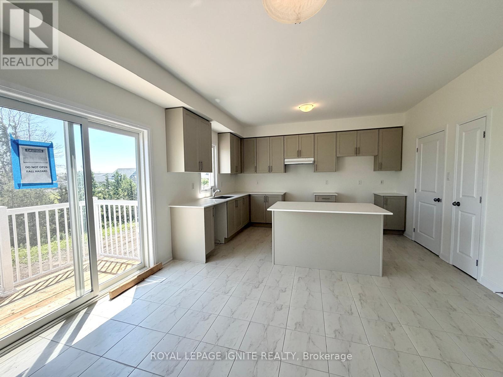 20 Royal Oak Crescent, Loyalist, Ontario  K0H 1G0 - Photo 9 - X13557466