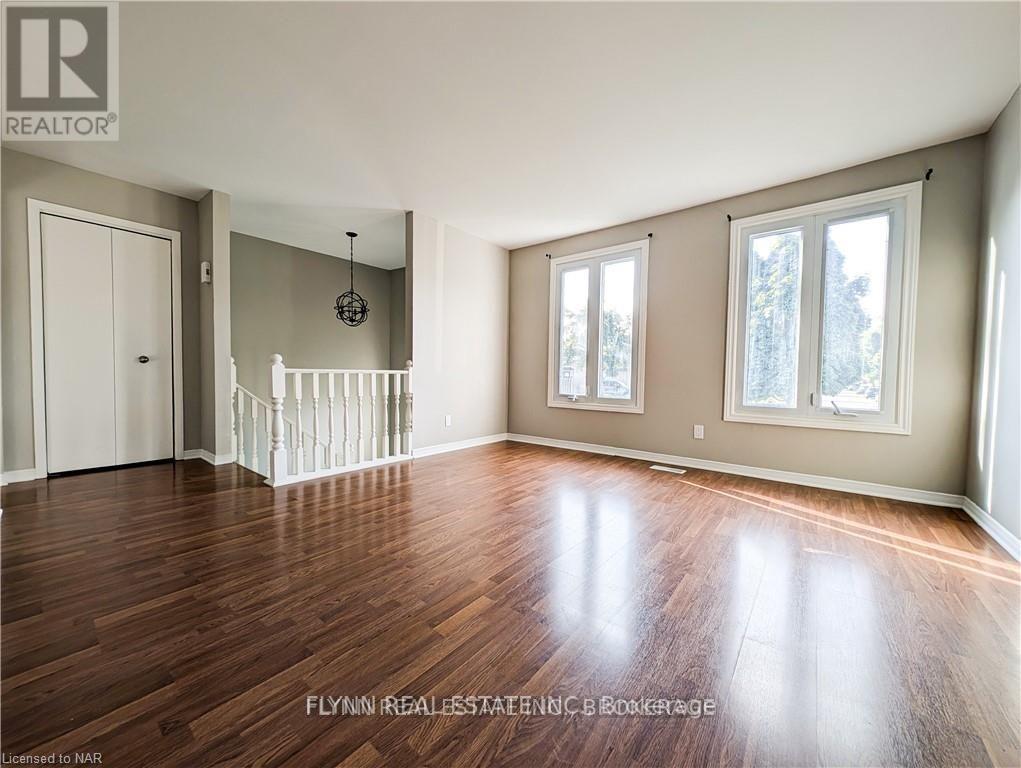 Upper - 164 Windsor Street, Welland, Ontario  L3C 6T6 - Photo 5 - X13557574