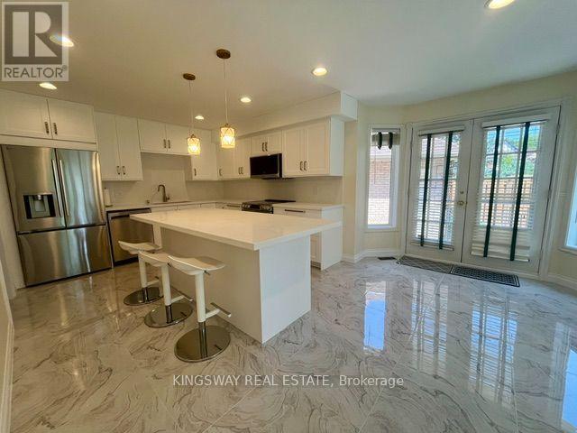 4040 Lookout Court, Mississauga, Ontario  L4W 4E9 - Photo 21 - W12955644