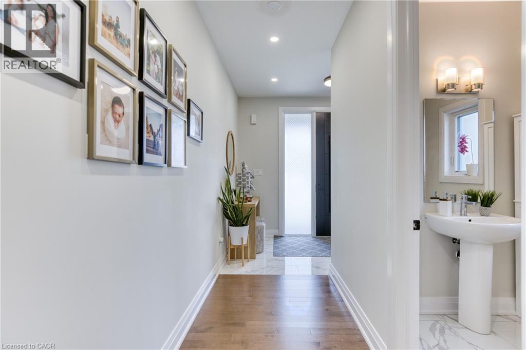 71 Ian Ormston Drive, Waterloo, Ontario  N2P 2J6 - Photo 6 - 40847302