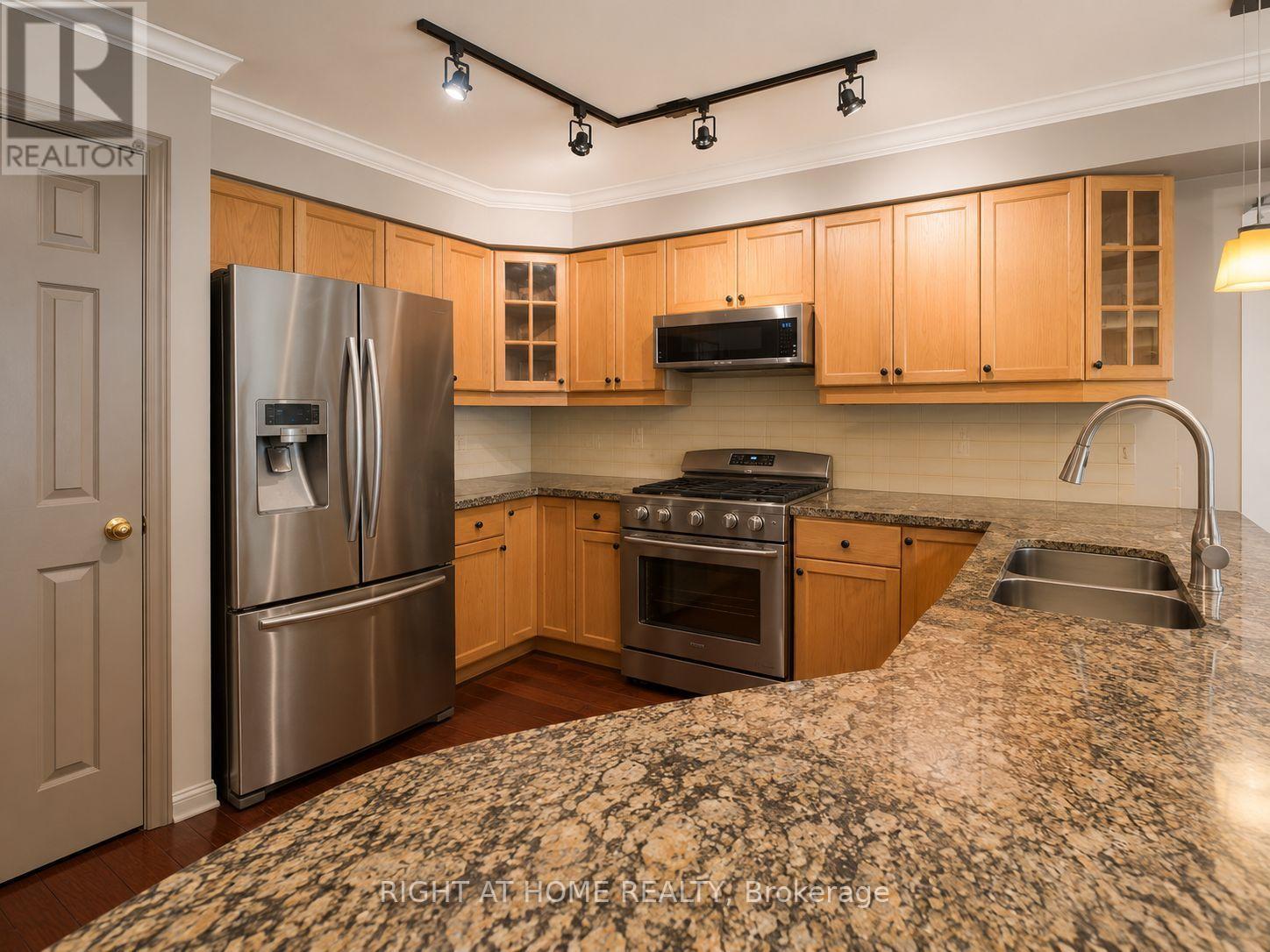 75 - 505 Blue Jay Drive, London North, Ontario  N5X 4K7 - Photo 7 - X13557800