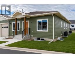 242 Parkview Lane W, Bow Island, Alberta