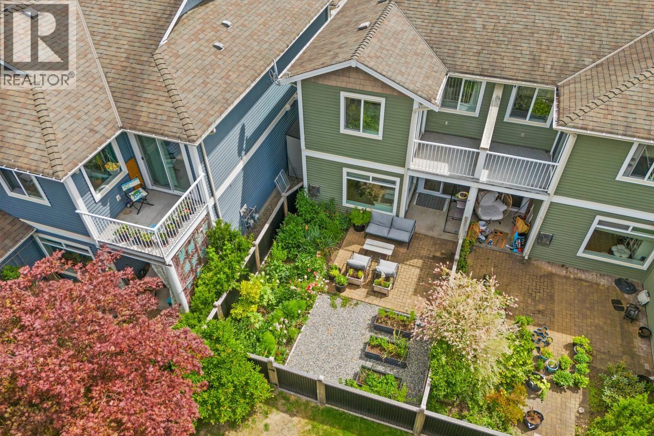 14 624 SHAW ROAD, Gibsons