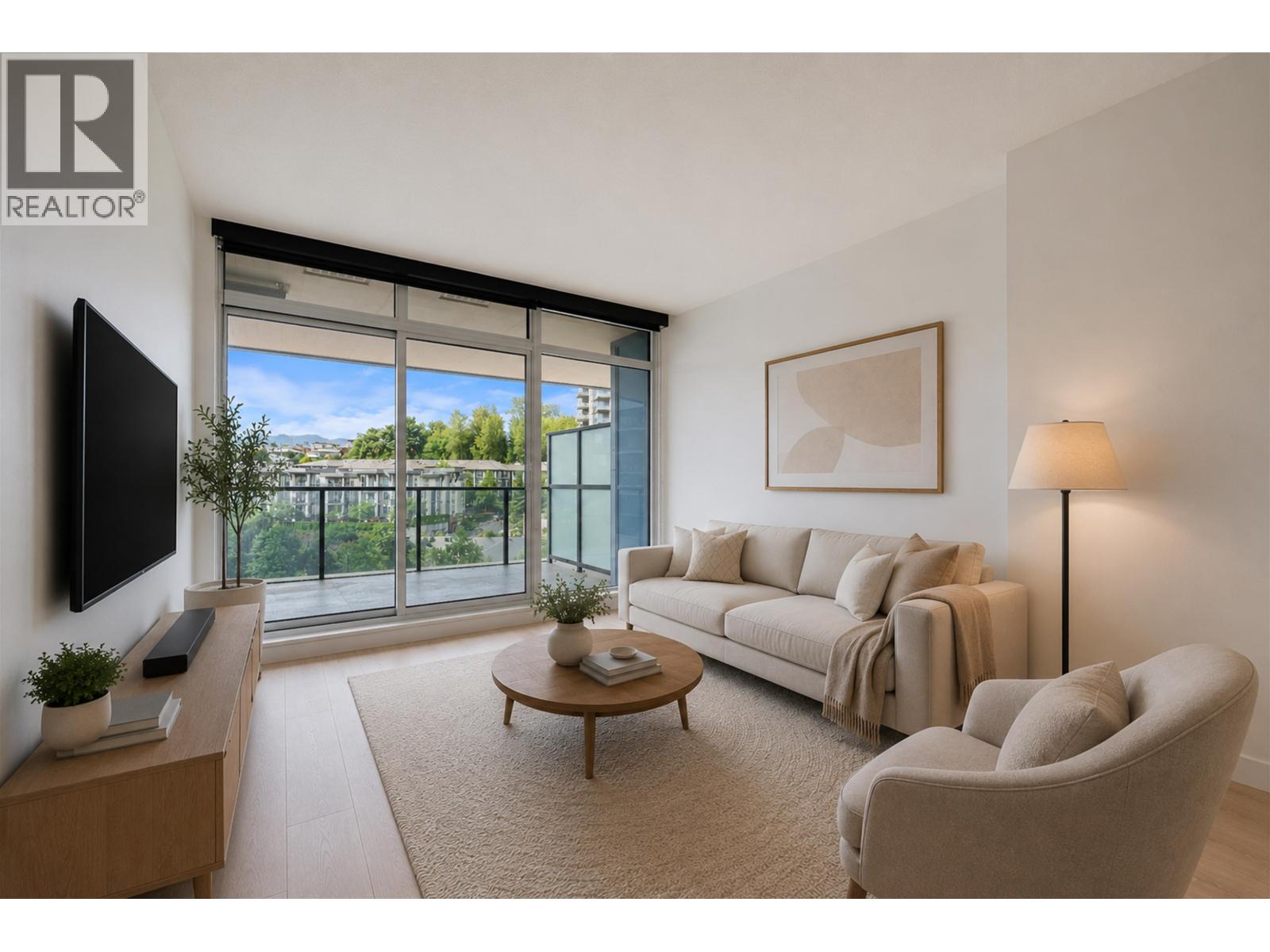 505 4890 LOUGHEED HIGHWAY