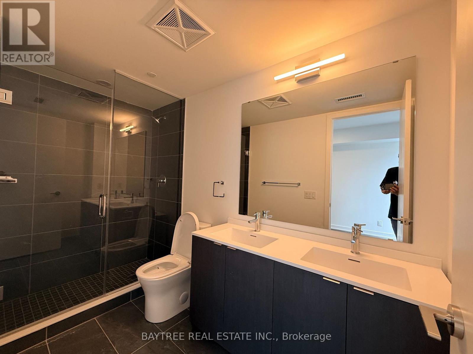 1511 - 100 Queen Street E, Toronto, Ontario M5C 0B5 - Photo 10 - C13477244