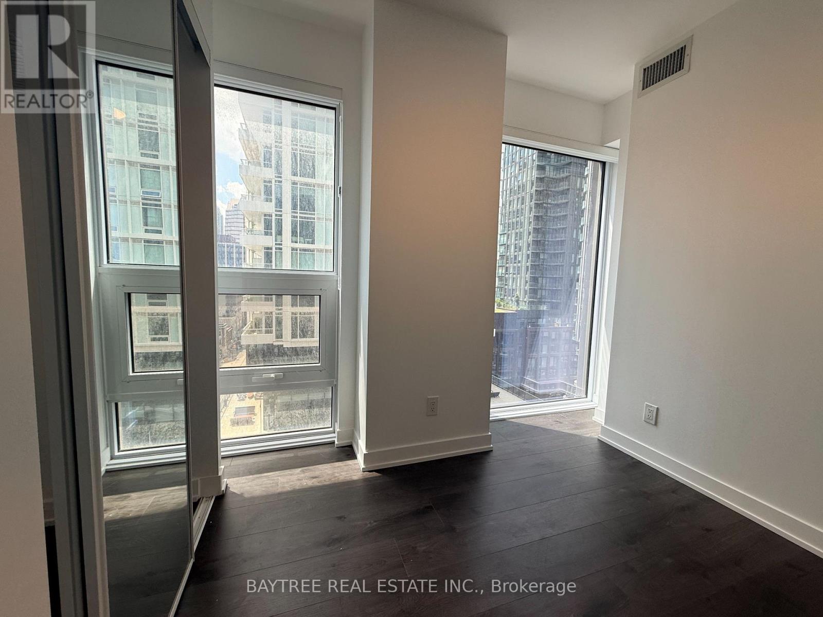 1511 - 100 Queen Street E, Toronto, Ontario M5C 0B5 - Photo 16 - C13477244