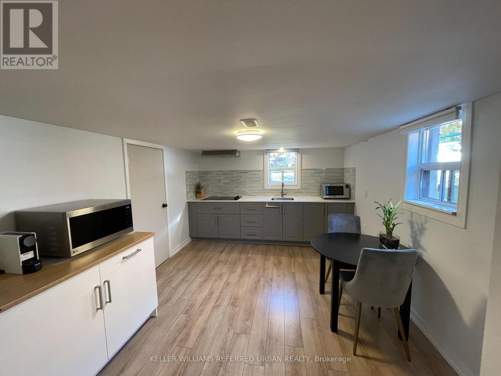 LOWER - 7 ASHMORE AVENUE, Toronto (Stonegate-Queensway)