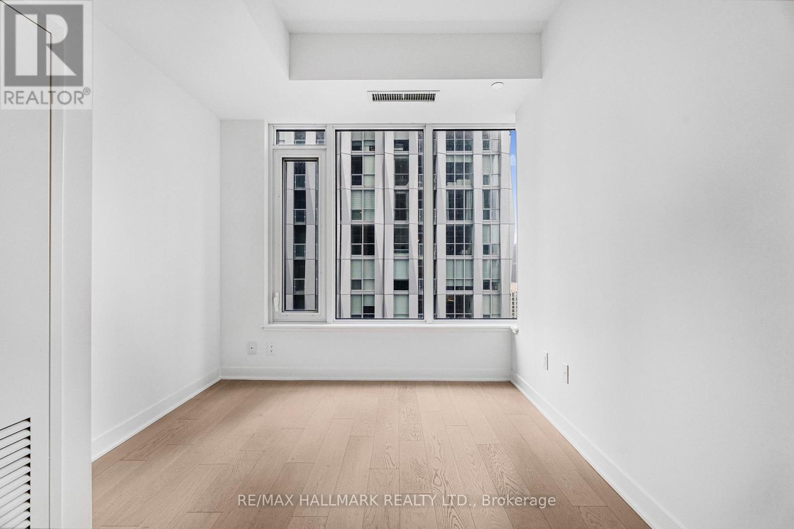 3406 - 11 Yorkville Avenue, Toronto, Ontario  M4W 1L2 - Photo 24 - C13557742