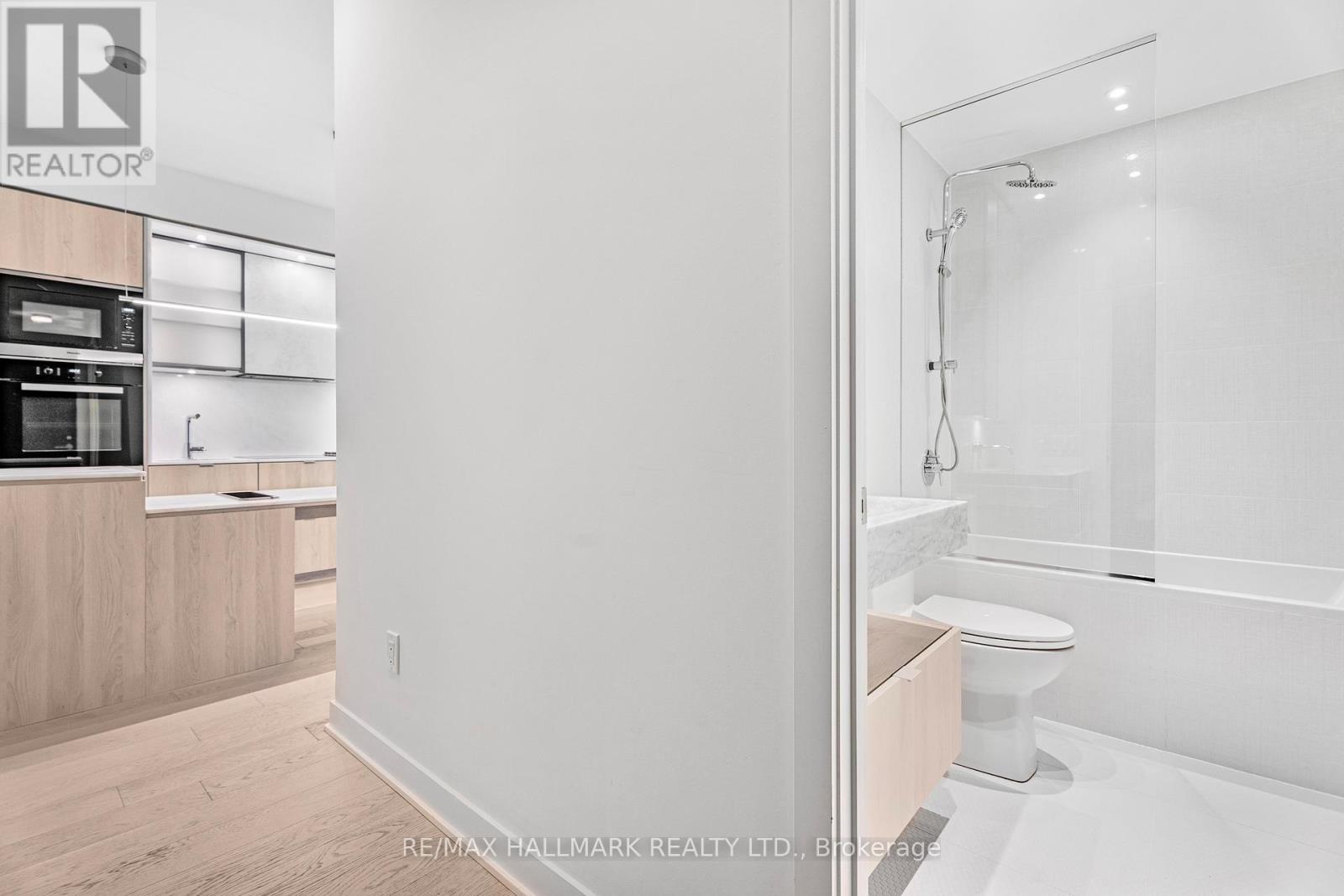 3406 - 11 Yorkville Avenue, Toronto, Ontario  M4W 1L2 - Photo 7 - C13557742