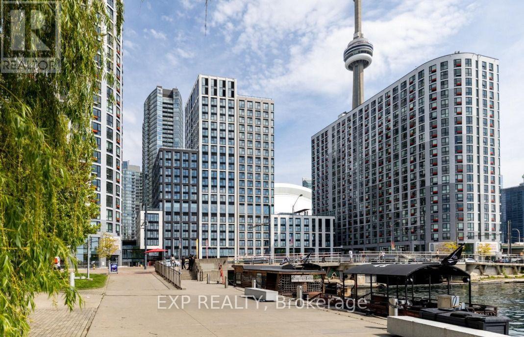 370 Queens Quay W, Toronto, Ontario  M5V 3A6 - Photo 1 - C13557772