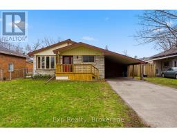 10 PLAZA SQUARE, Belleville, Ontario