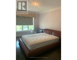 ROOM1 - 24 EXCHEQUER PLACE, Toronto, Ontario