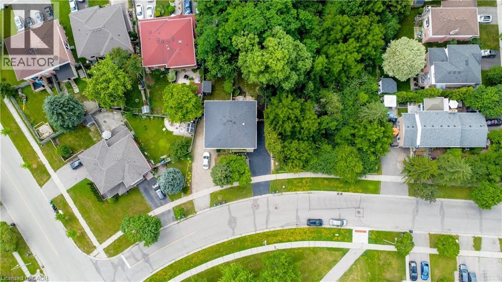250 Dinison Crescent, Kitchener, Ontario  N2E 3G8 - Photo 46 - 40847672