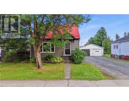 253 Eighth Avenue, Lively, Ontario