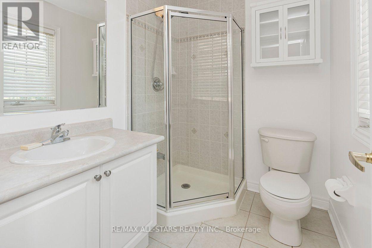 113 Louisbourg Way, Markham, Ontario  L6E 2A2 - Photo 28 - N13557694