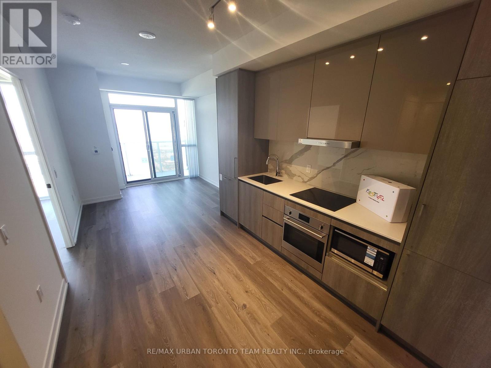 5910 - 225 Commerce St Street, Vaughan, Ontario  L4K 0P9 - Photo 3 - N13557792