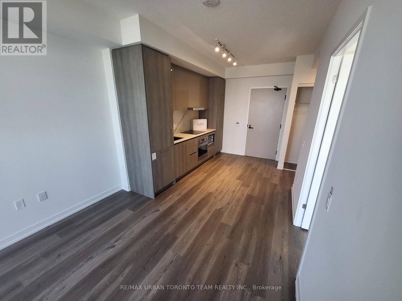 5910 - 225 Commerce St Street, Vaughan, Ontario  L4K 0P9 - Photo 5 - N13557792