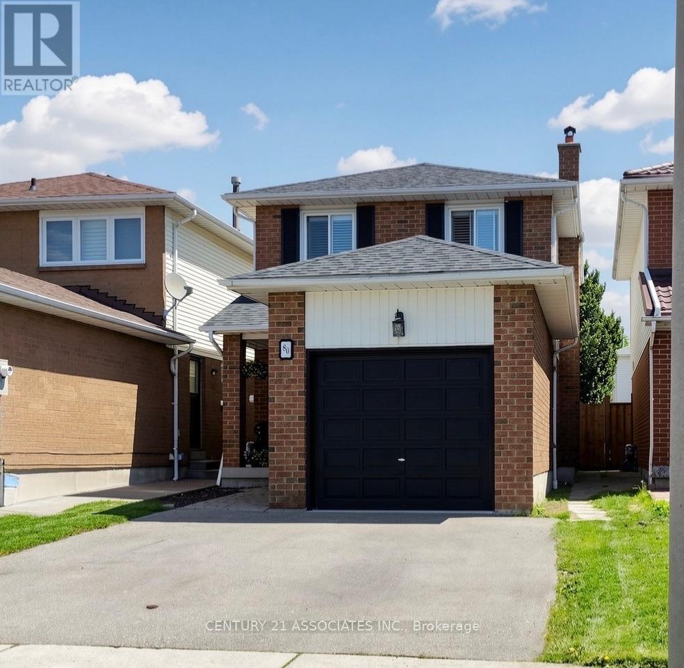 80 Stephensen Court, Brampton, Ontario  L6V 3X8 - Photo 3 - W13193326