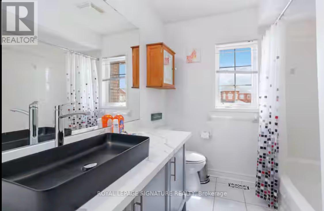 Upper - 83 Sundridge Street, Brampton, Ontario  L7A 1J7 - Photo 16 - W13557720