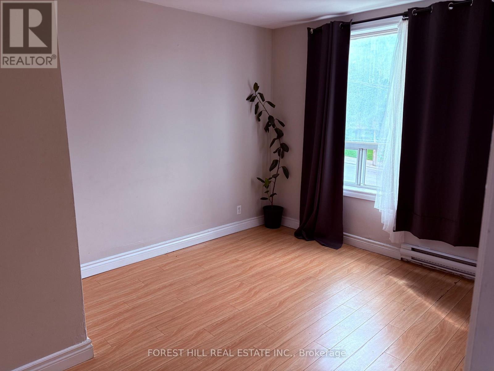 1 - 2530 Eglinton Avenue W, Toronto, Ontario  M6M 1T1 - Photo 4 - W13557762