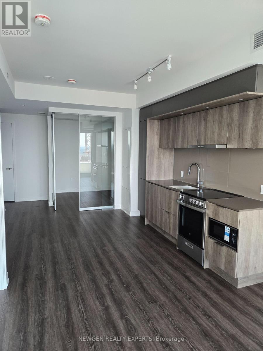 4701 - 448 Burnhamthorpe Road W, Mississauga, Ontario  L5B 0R4 - Photo 17 - W13557766