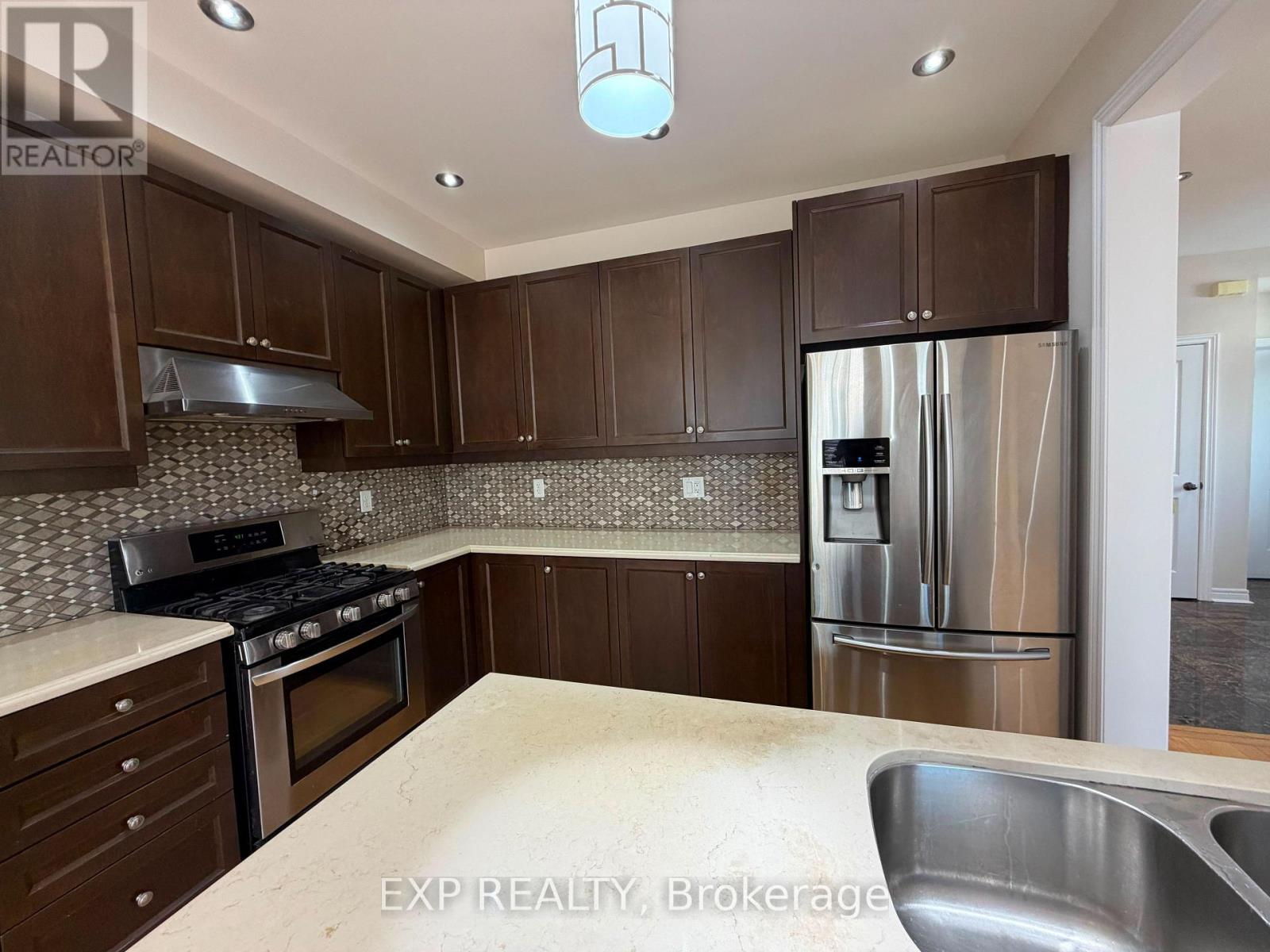 17 Yardmaster Drive, Brampton, Ontario  L7A 3Z9 - Photo 12 - W13557812