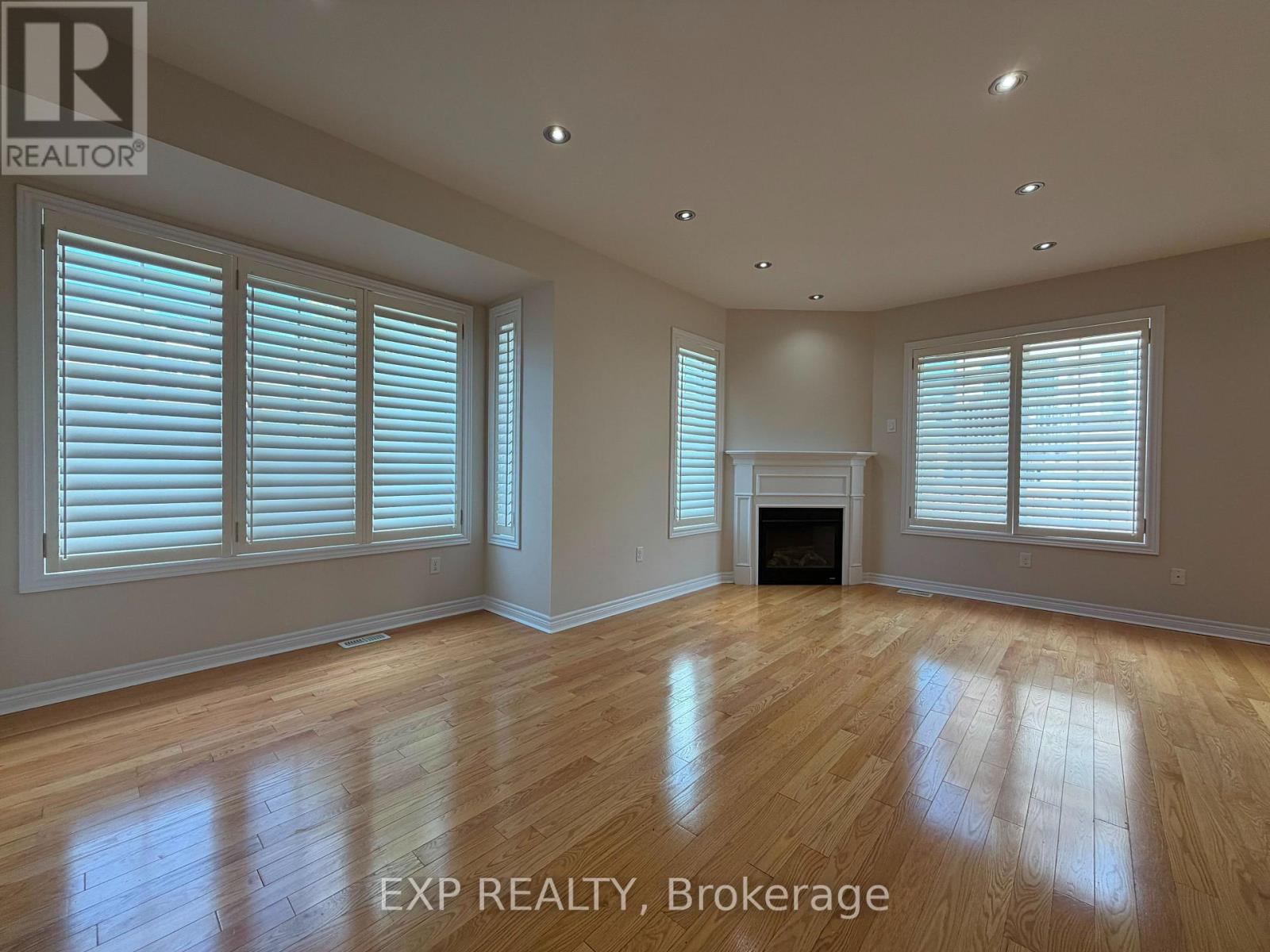 17 Yardmaster Drive, Brampton, Ontario  L7A 3Z9 - Photo 7 - W13557812