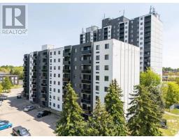 1104 - 294 CHANDLER DRIVE, Kitchener, Ontario