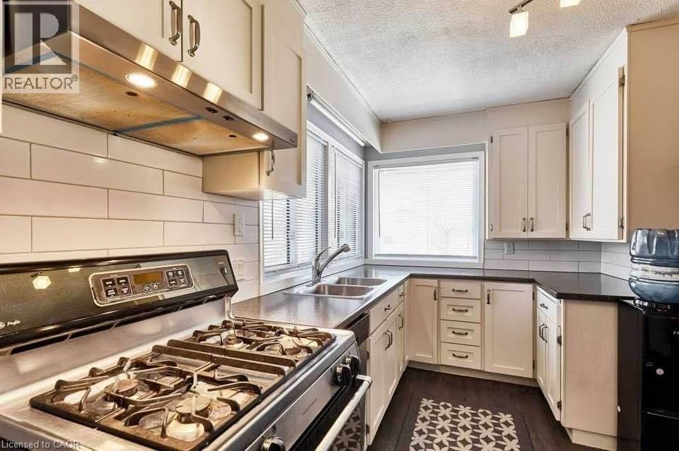406 Karn Street Unit# Upper, Kitchener, Ontario  N2M 2C1 - Photo 4 - 40847678