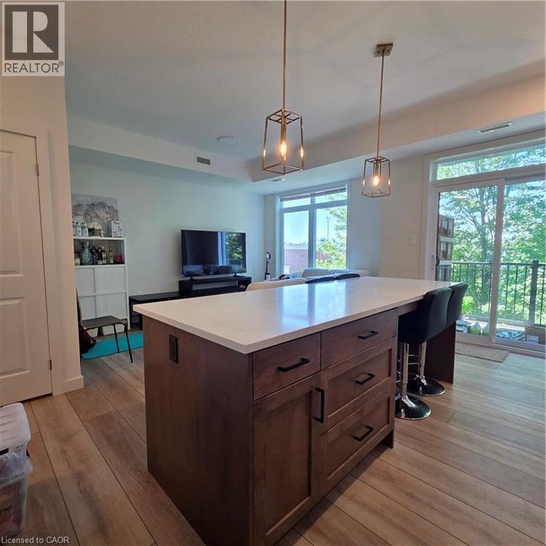 824 Woolwich Street Unit# 164, Guelph, Ontario  N1H 1G8 - Photo 8 - 40847712