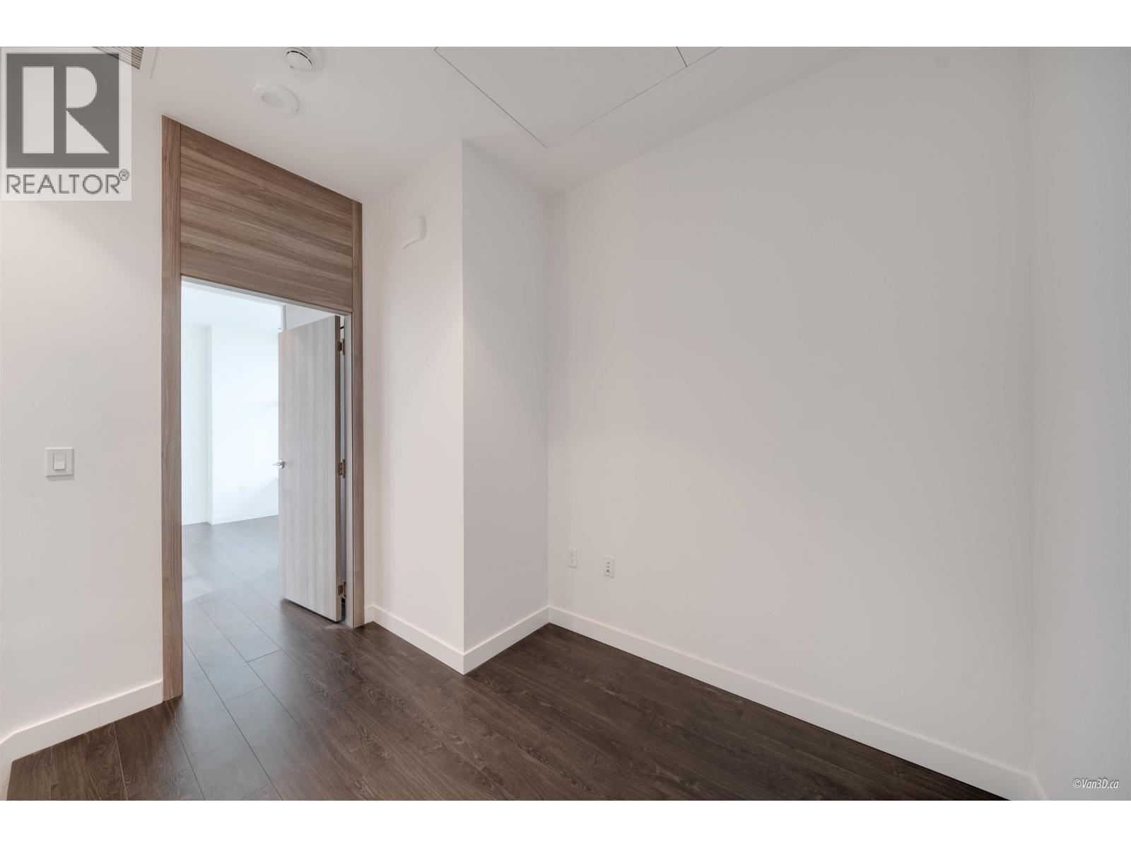 TH-03 8555 CAPSTAN WAY — photo 19