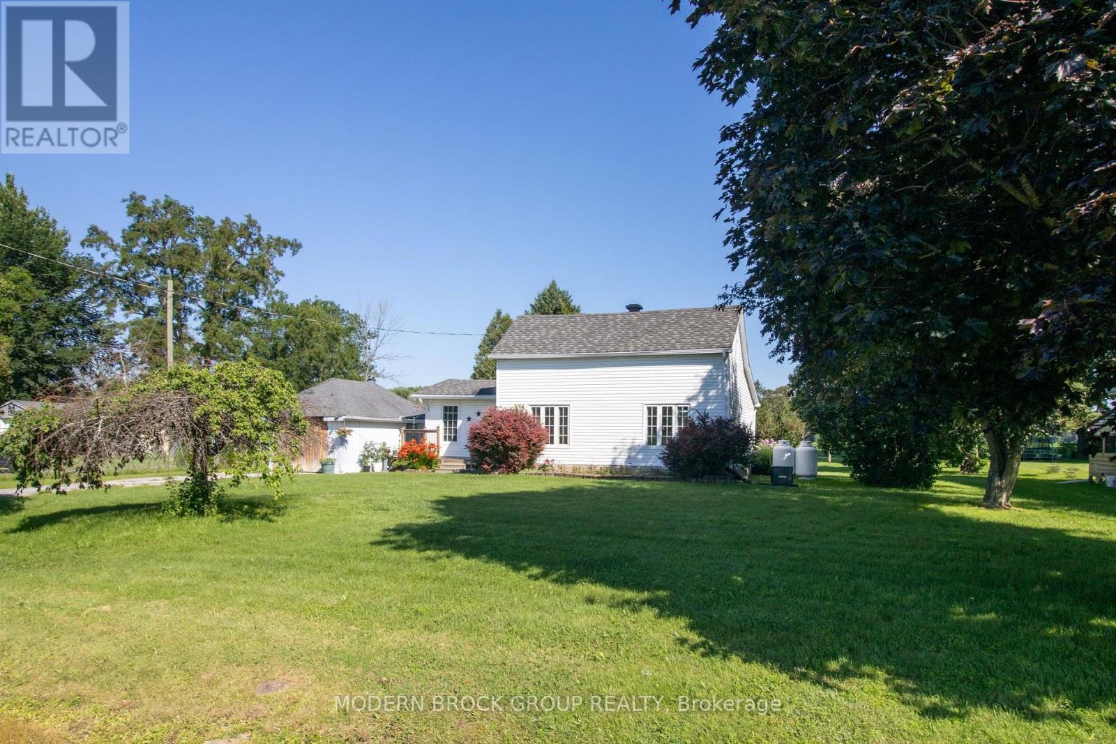 10785 Stampville Road E, South Dundas, Ontario  K0E 1K0 - Photo 2 - X13558024