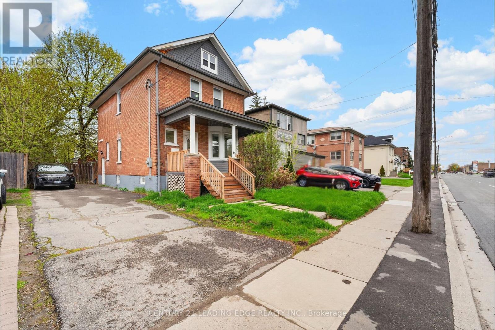 90 PARK ROAD S, Oshawa, Ontario