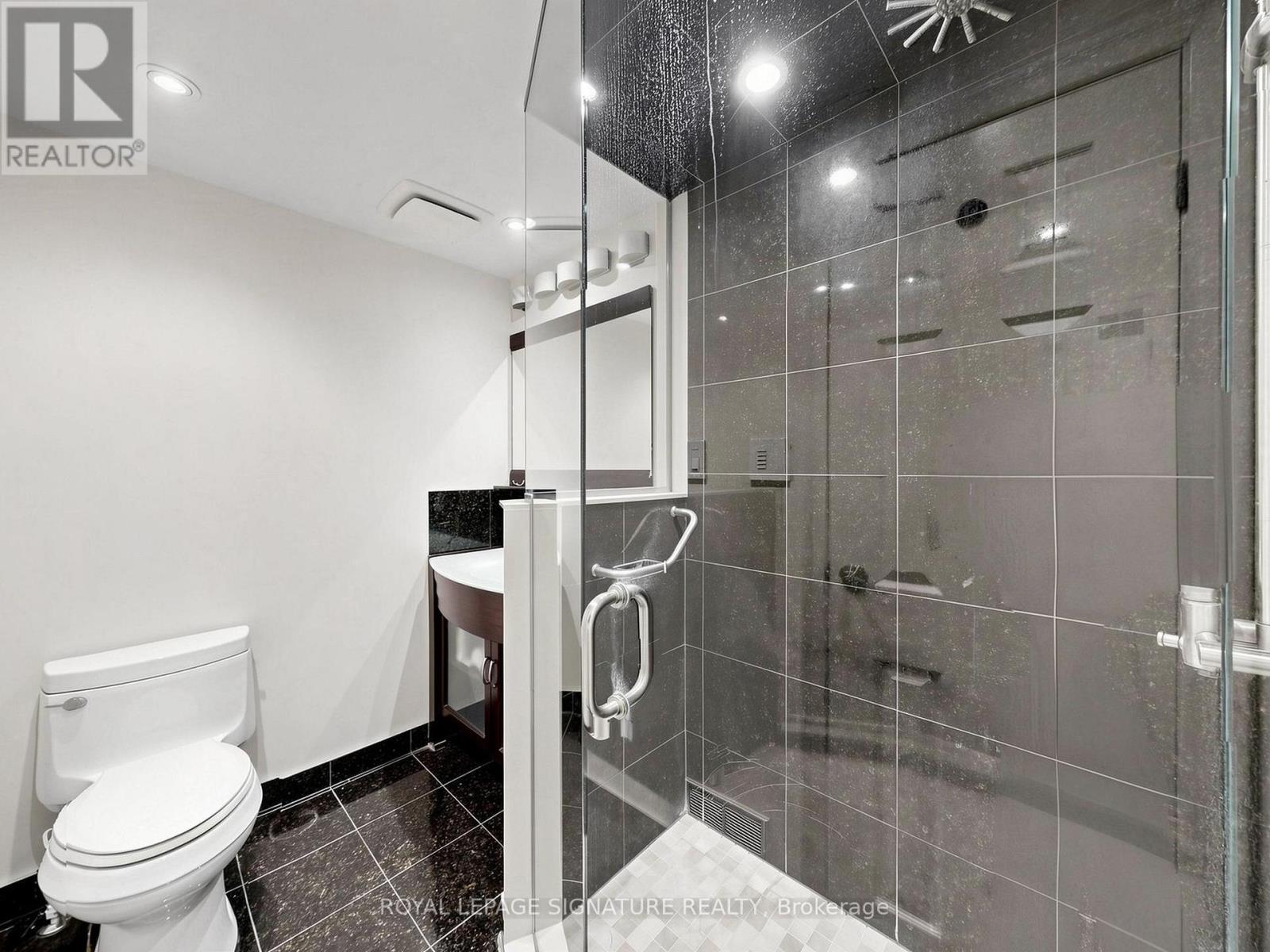 19 Troyer Court, Vaughan, Ontario  L4C 0T4 - Photo 20 - N13492548