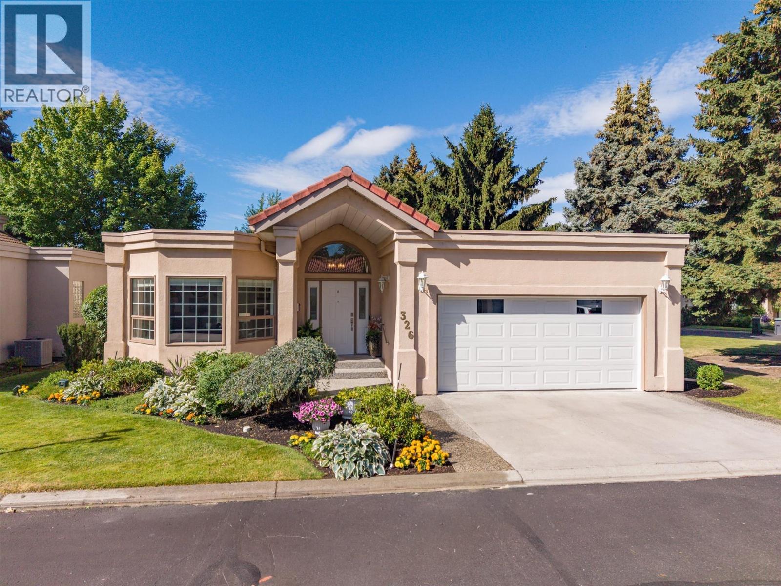 650 Lexington Drive Unit# 326, Kelowna, British Columbia