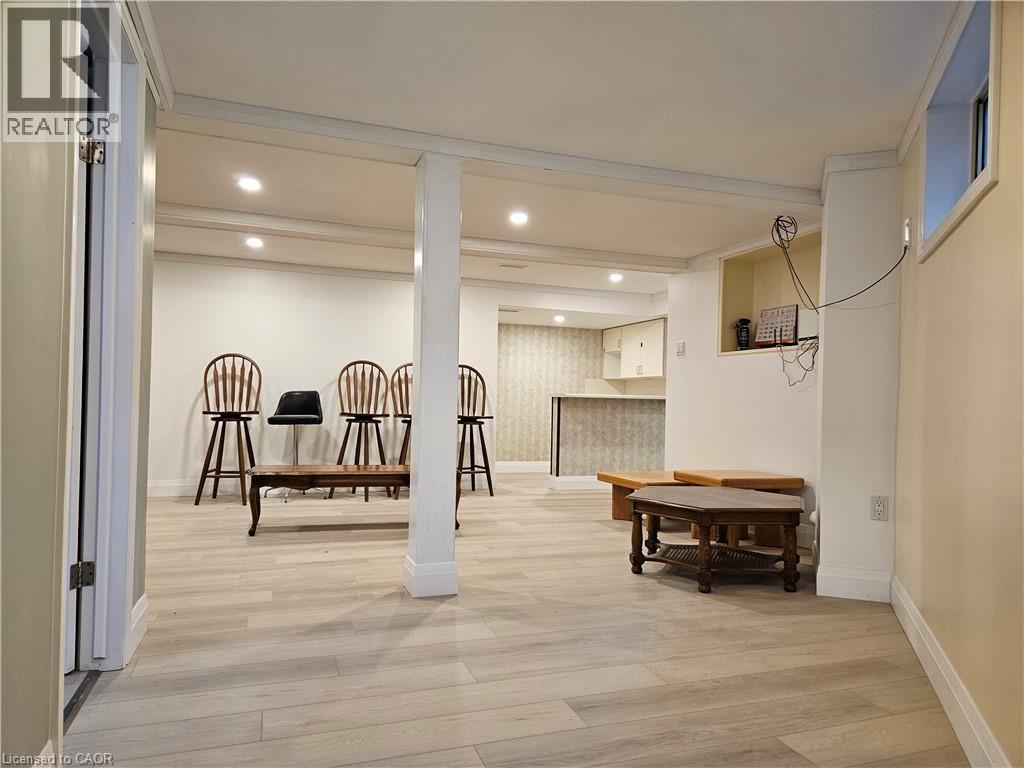 47 Westminster Avenue Unit# Upper, Hamilton, Ontario  L9C 4L8 - Photo 7 - 40847698