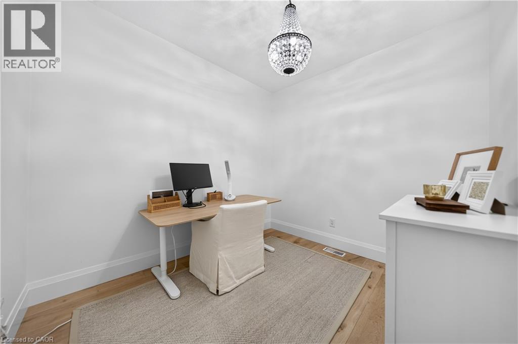 350 Doon Valley Drive Unit# 3c, Kitchener, Ontario  N2P 2M9 - Photo 35 - 40843318