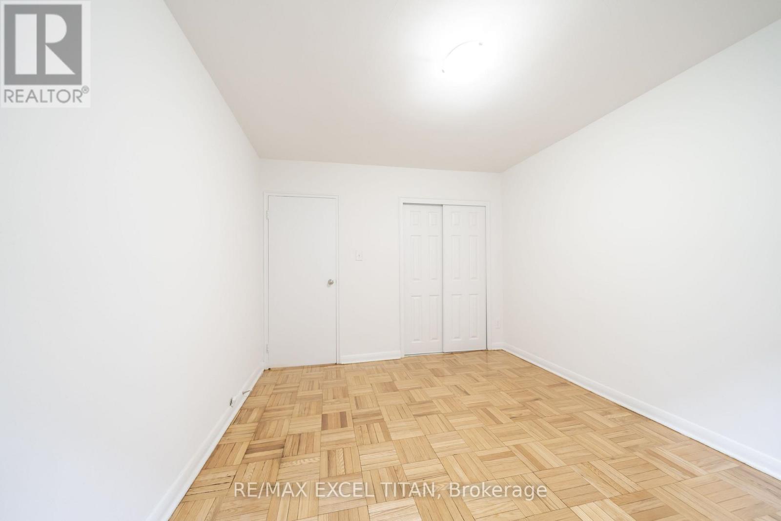 M8 - 77 Erskine Avenue, Toronto, Ontario  M4P 1Y5 - Photo 6 - C13557864