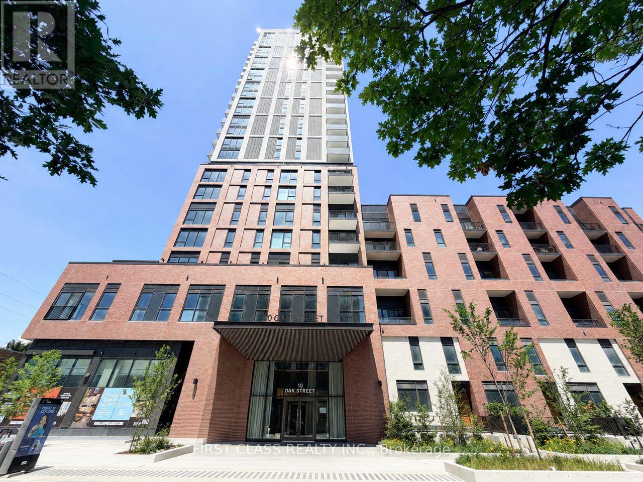425 - 10 OAK STREET, Toronto (Regent Park)
