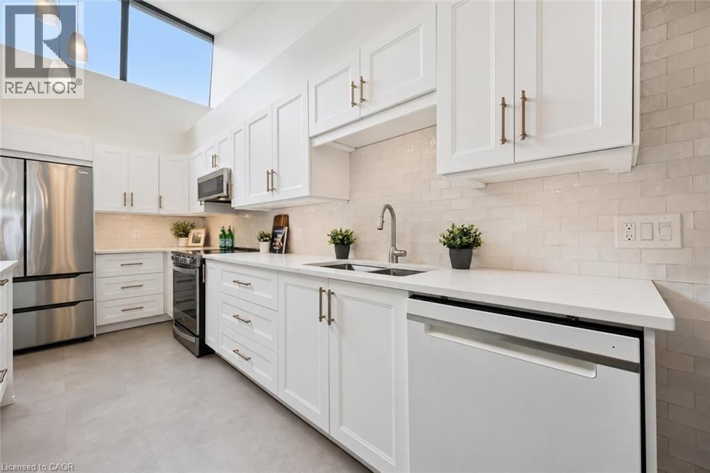 260 Sheldon Avenue N Unit# Ph2, Kitchener, Ontario N2H 6P2 - Photo 6 - 40846631