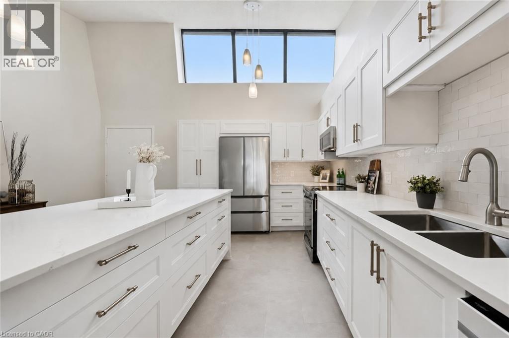260 Sheldon Avenue N Unit# Ph2, Kitchener, Ontario N2H 6P2 - Photo 4 - 40846631