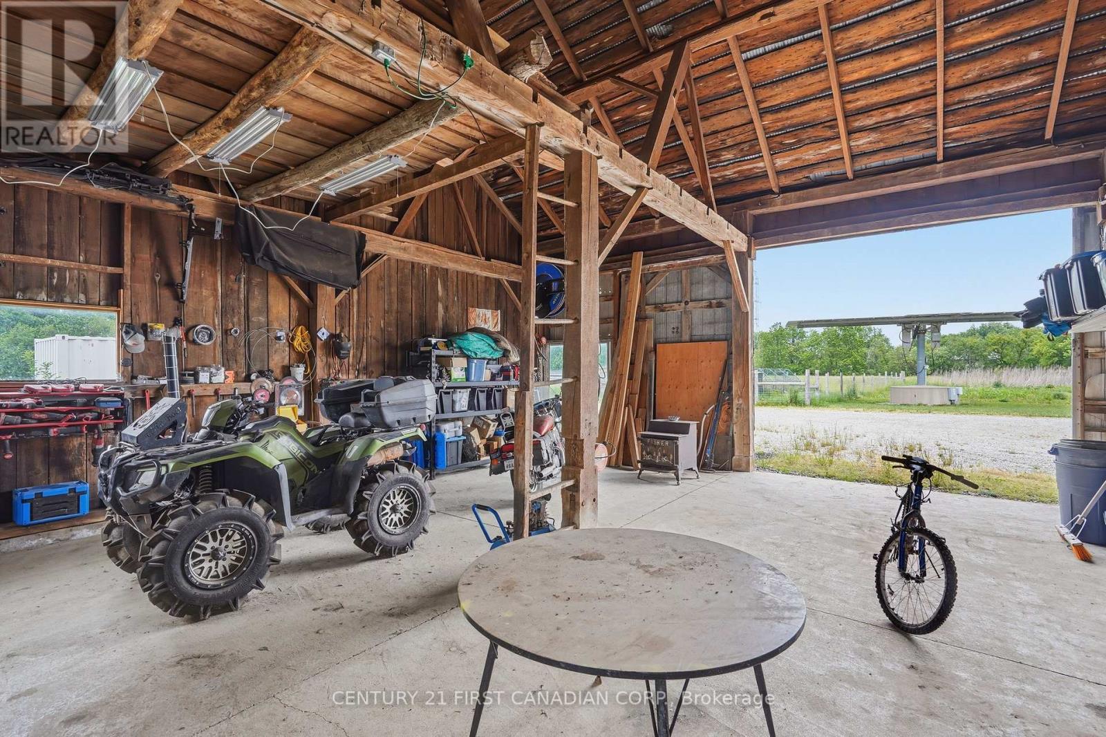 3159 Nauvoo Road, Brooke-Alvinston, Ontario  N0N 1A0 - Photo 32 - X13557954